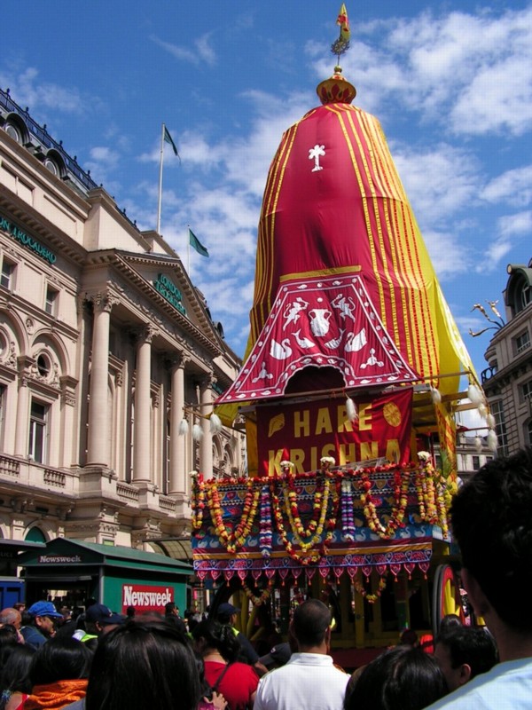 Ratha Yatra procession atmosphere